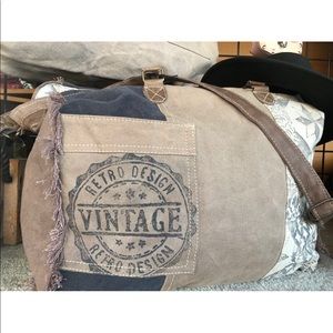 Myra Retro Print Weekender Travel Bag For Women - Brown Canvas With Leather Handles, Spacious Overnight Bag (17x8x13.8 In)